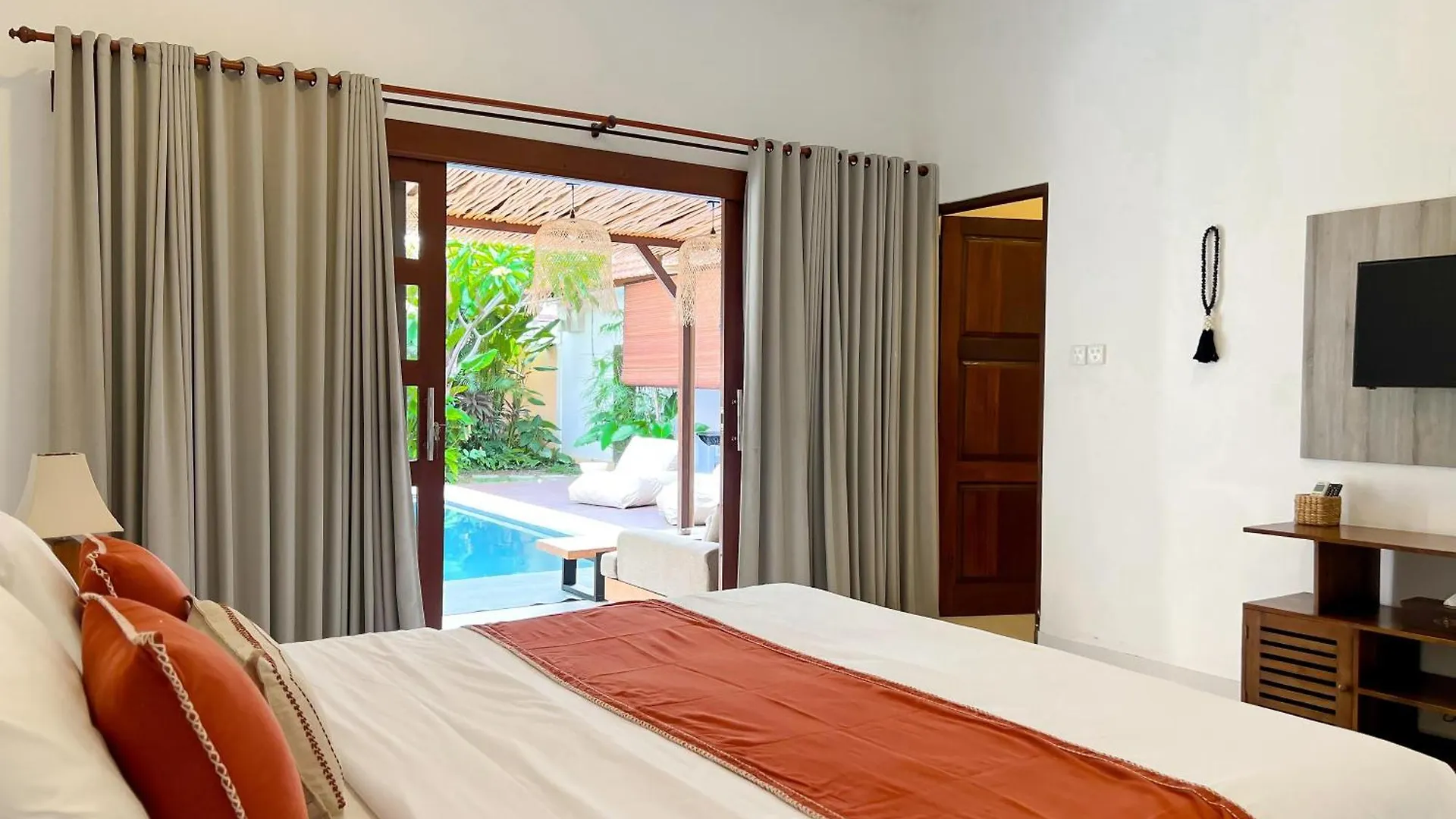 4Bedroom - Kamaya Villa In Center Of Seminyak  Seminyak (Bali)