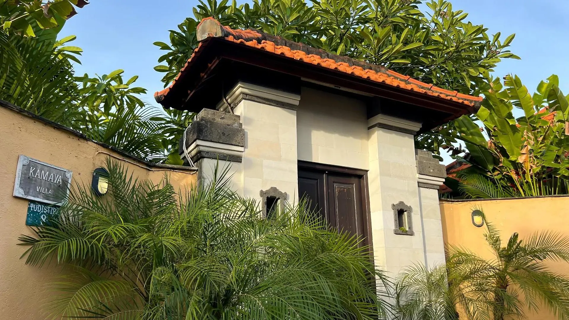 4Bedroom - Kamaya Villa In Center Of Seminyak